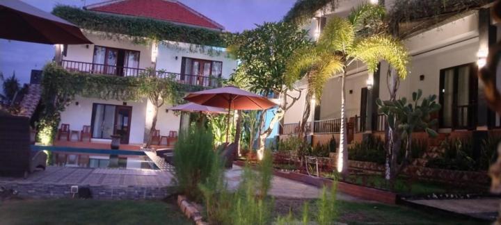 ホテル Tinggian Hill Retreat Batununggul エクステリア 写真